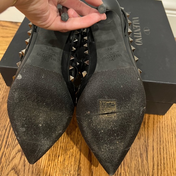 VALENTINO GARAVANI Rockstud Noir Slingback Pumps - Picture 5 of 6